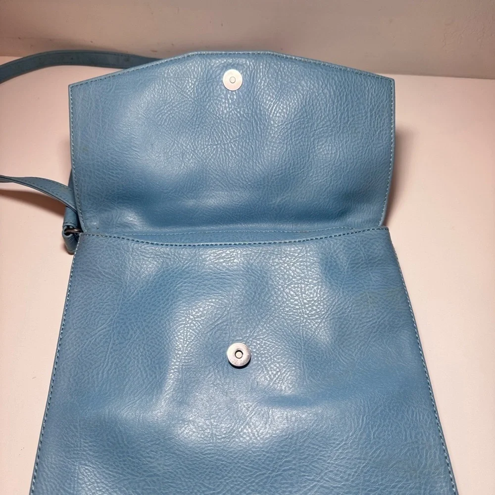Matt & Natt Vegan Blue Flap Bag
